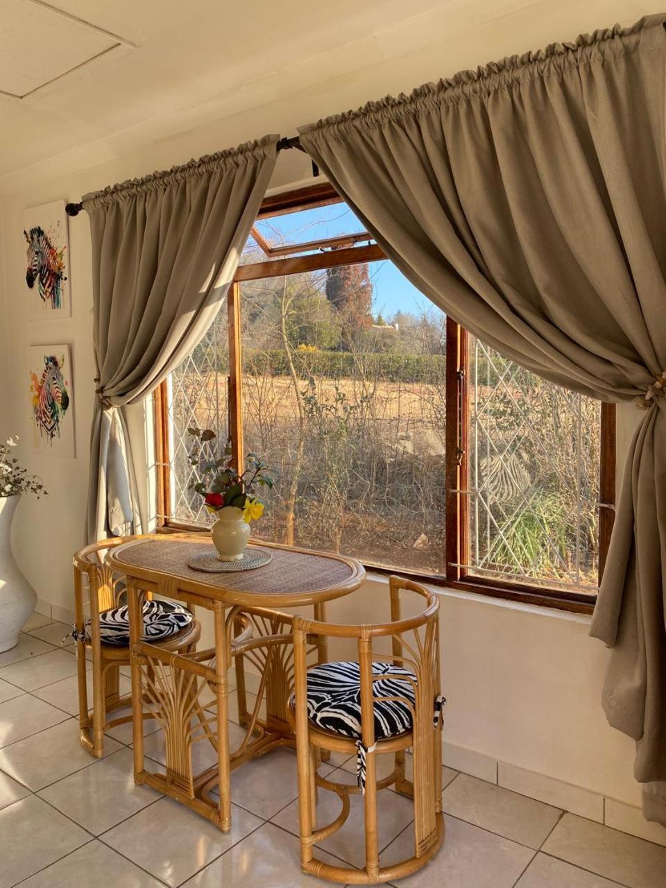 Sani Pass View Cottage Himeville Exteriér fotografie