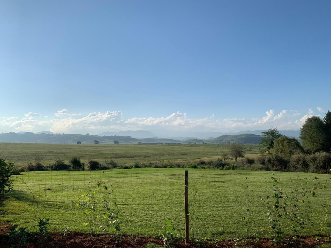 Sani Pass View Cottage Himeville Exteriér fotografie